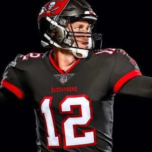 Meet your Posher, Francis